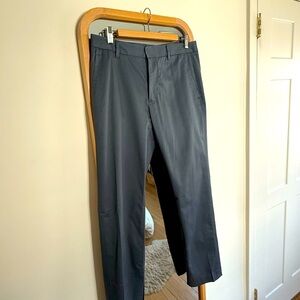 Bonobos Dress Pants with Smooth Fabric and Straight Leg

32/32